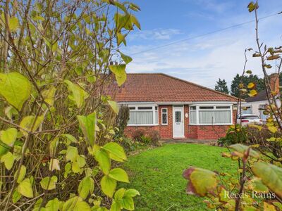 3 bedroom Semi Detached Bungalow for sale