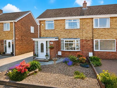 Summergangs Drive, 3 bedroom Semi Detached House for sale, &pound;210,000