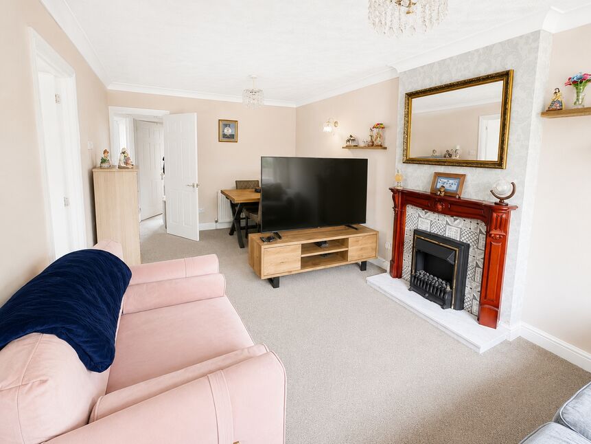 Sitting / Dining Room