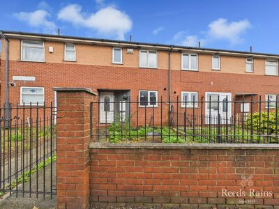 Glebe Road, 2 bedroom Mid Terrace House for sale, £115,000