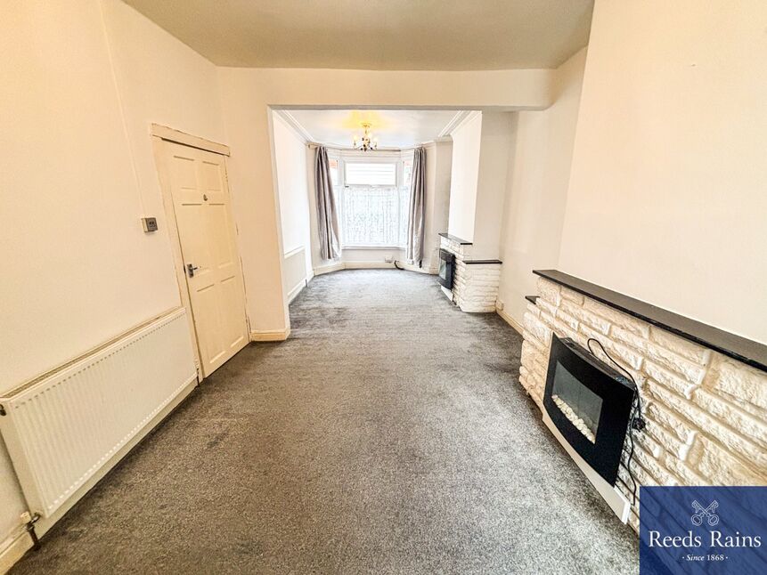 Living / Dining Area