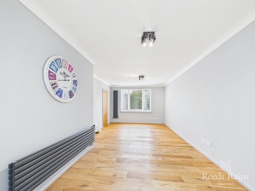 Sitting / Dining Room