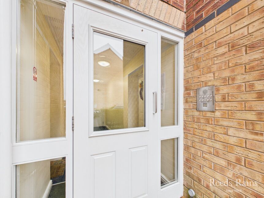 Communal Entrance Hall