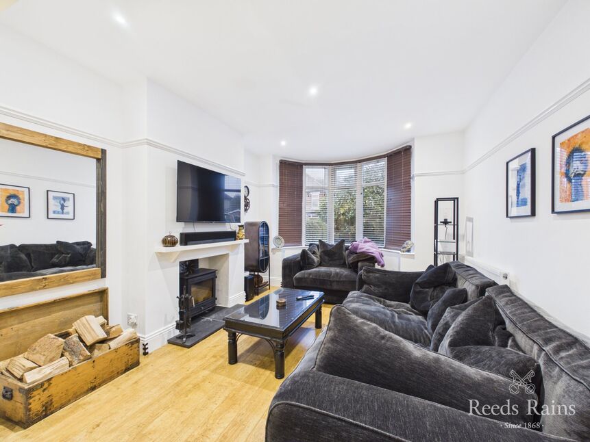 Sitting / Dining Room