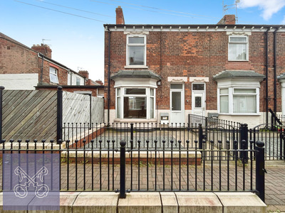 2 bedroom End Terrace House to rent