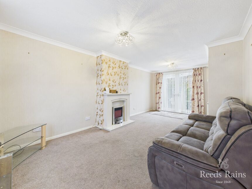 Sitting / Dining Room