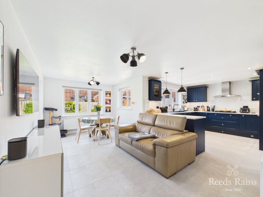 Family / Dining Room