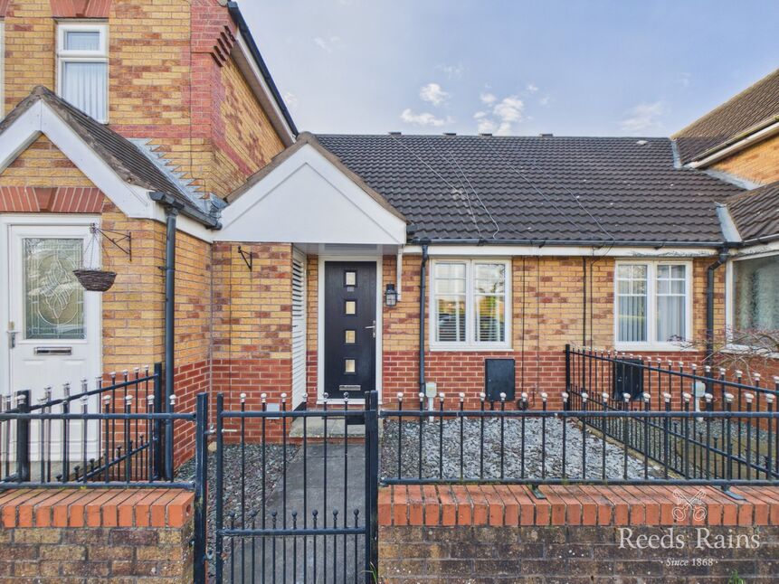 Main image of 1 bedroom Mid Terrace House for sale, Downhill Drive, Castle Grange, East Yorkshire, HU7