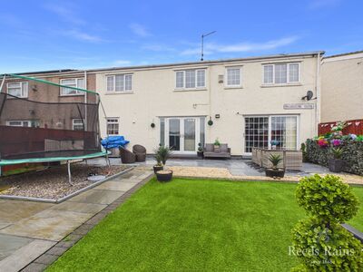 3 bedroom End Terrace House for sale