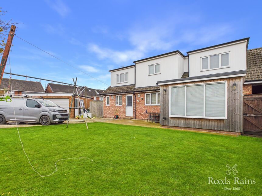 Main image of 4 bedroom End Terrace House for sale, Maulson Drive, Bilton, East Yorkshire, HU11