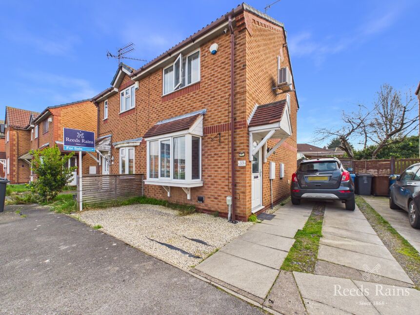 Main image of 2 bedroom Semi Detached House for sale, Suddaby Close, Hull, East Yorkshire, HU9