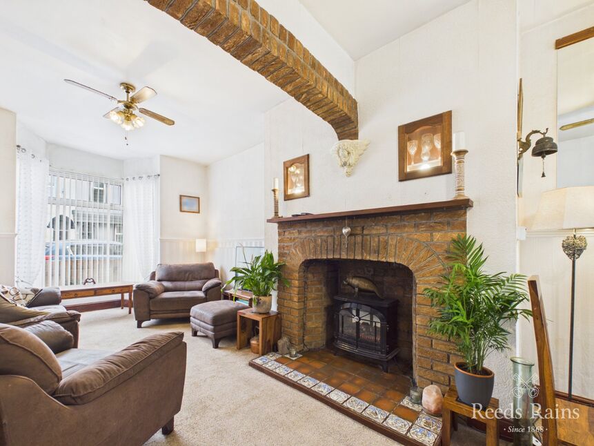 Sitting / Dining Room
