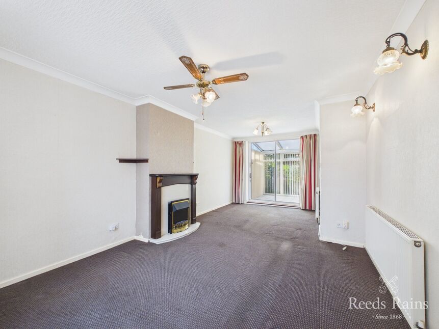 Sitting / Dining Room