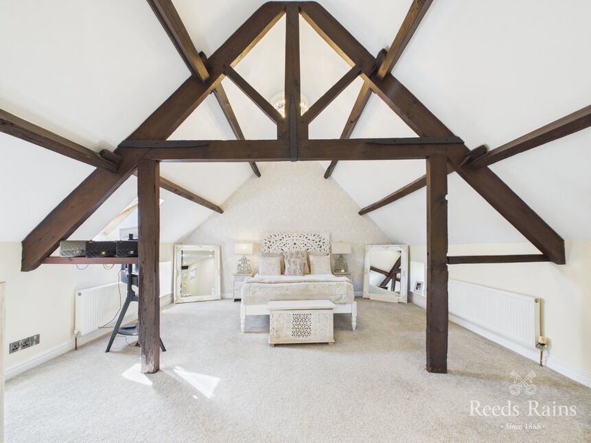 Principal Bedroom