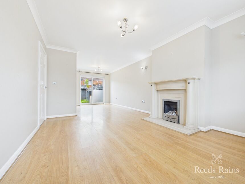 Sitting / Dining Room