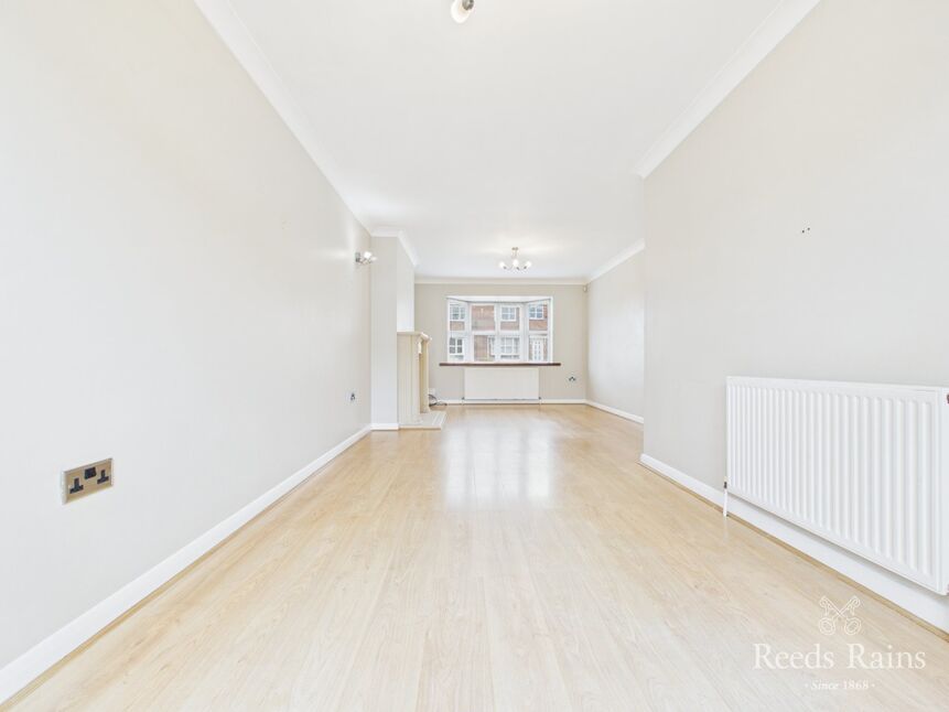 Sitting / Dining Room