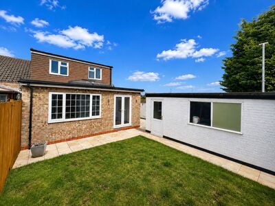 4 bedroom Semi Detached Bungalow for sale