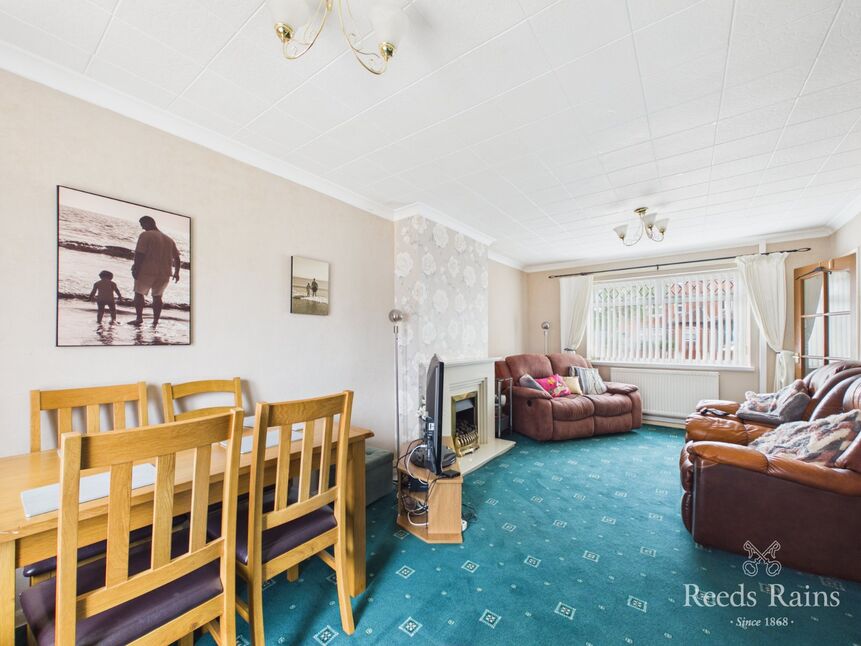 Sitting / Dining Room