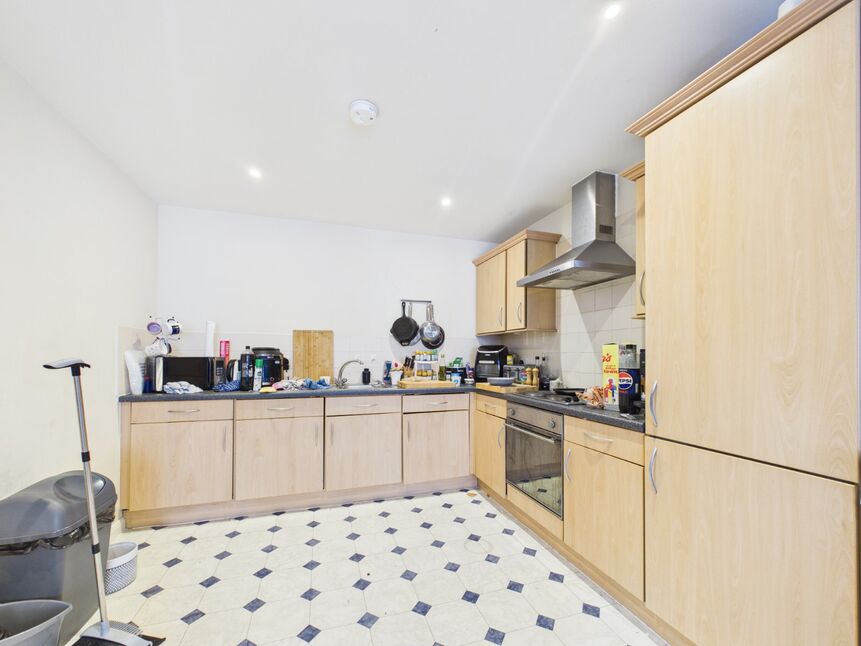 Sitting Room / Kitchen