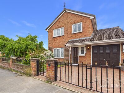 Greenhow Close, 4 bedroom Detached House for sale, &pound;275,000