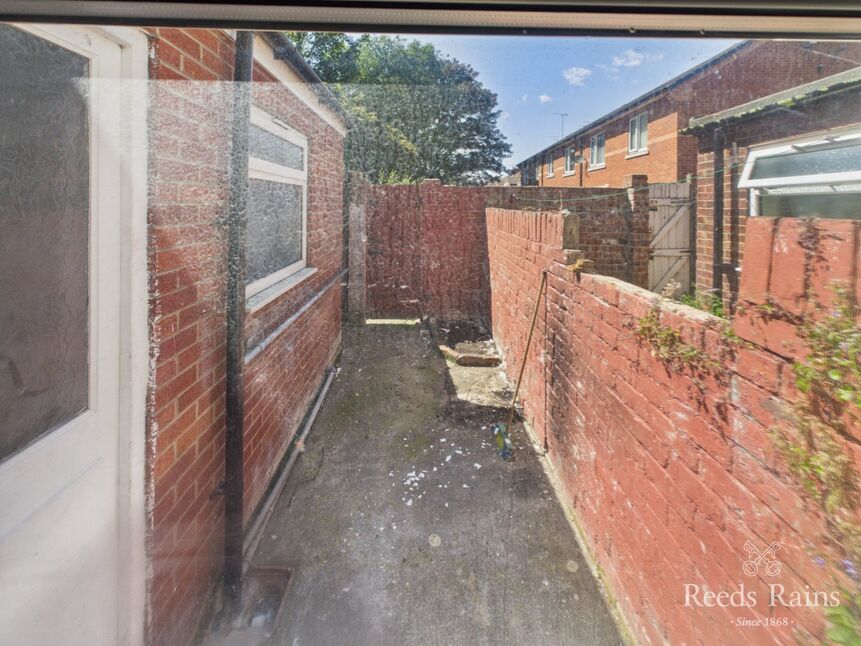 Rear Courtyard