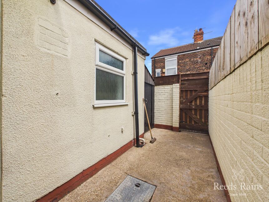 Rear Courtyard