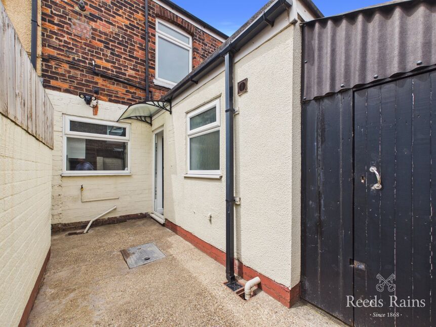 Rear Courtyard