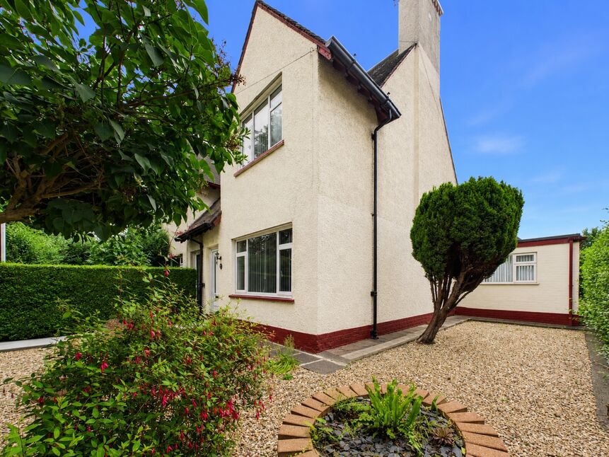 3 bedroom End Terrace House for sale