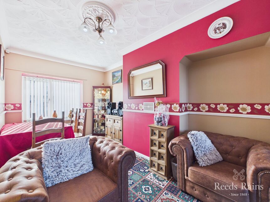 Sitting / Dining Room