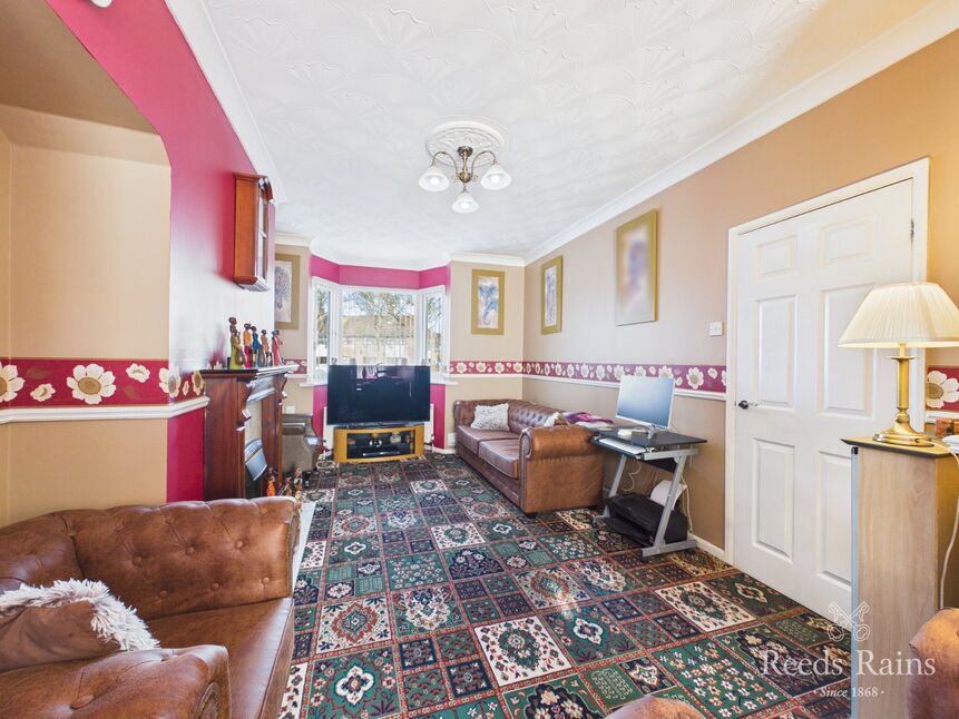 Sitting / Dining Room