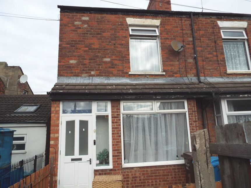 Main image of 2 bedroom End Terrace House for sale, St. Georges Avenue, St. Georges Road, East Yorkshire, HU3
