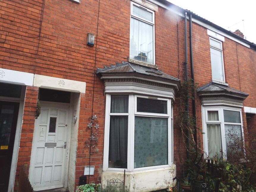 3 bedroom Mid Terrace House for sale