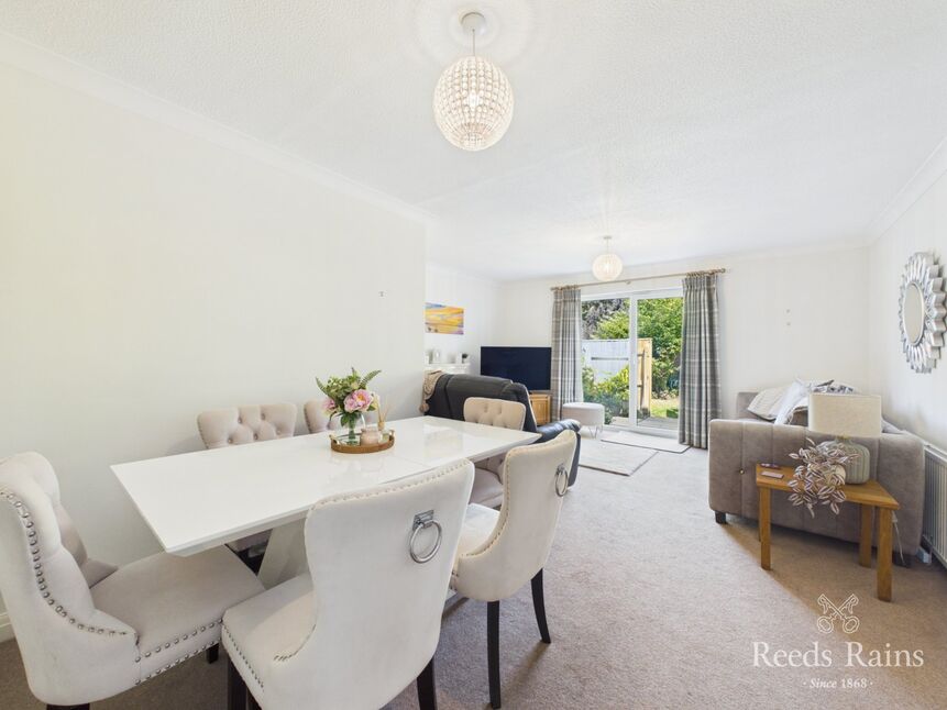 Sitting / Dining Room