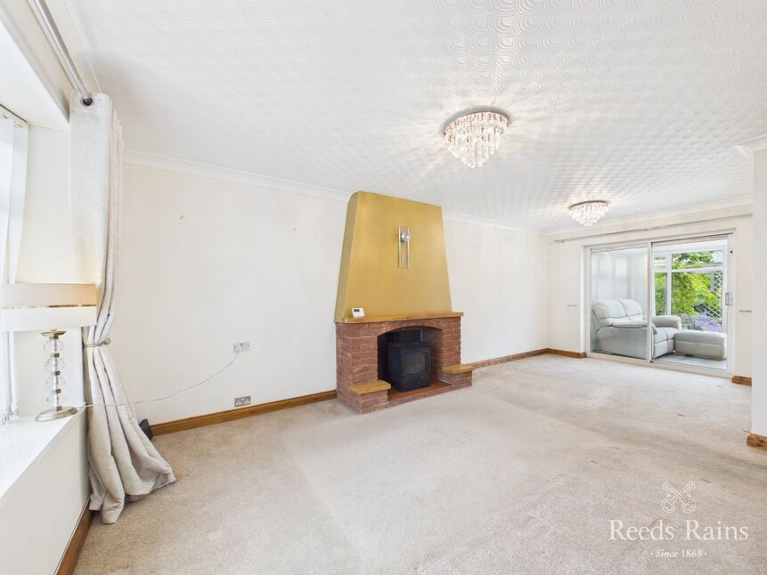 Sitting / Dining Room