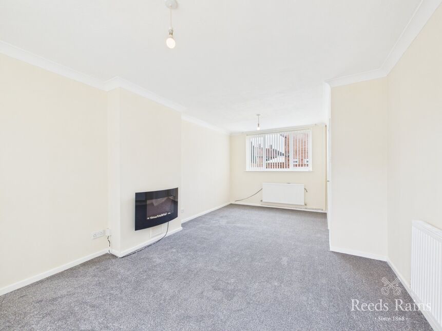 Sitting / Dining Room