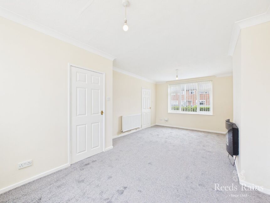 Sitting / Dining Room