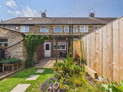 Annandale Road, 3 bedroom Mid Terrace House for sale, &pound;110,000