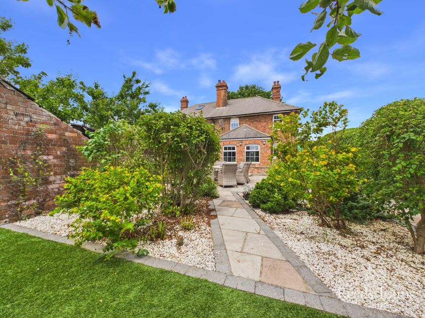 Main image of 3 bedroom Semi Detached House for sale, Village Road, Sunk Island, East Yorkshire, HU12