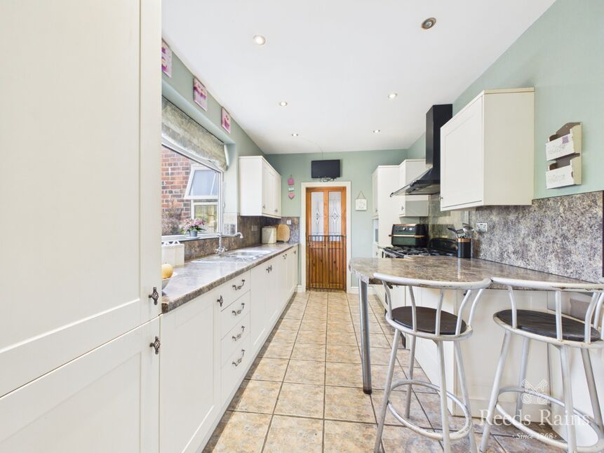 Breakfast Kitchen