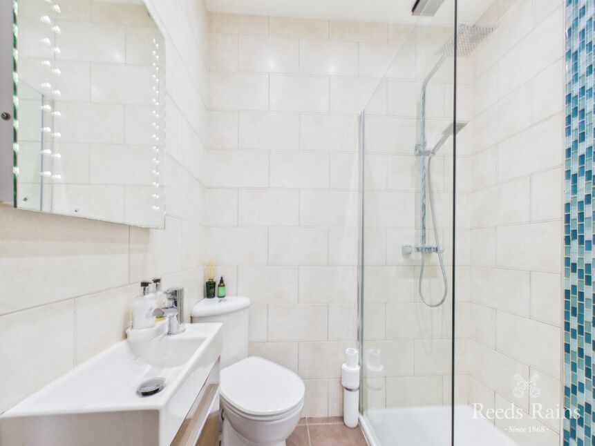 Shower Room / WC