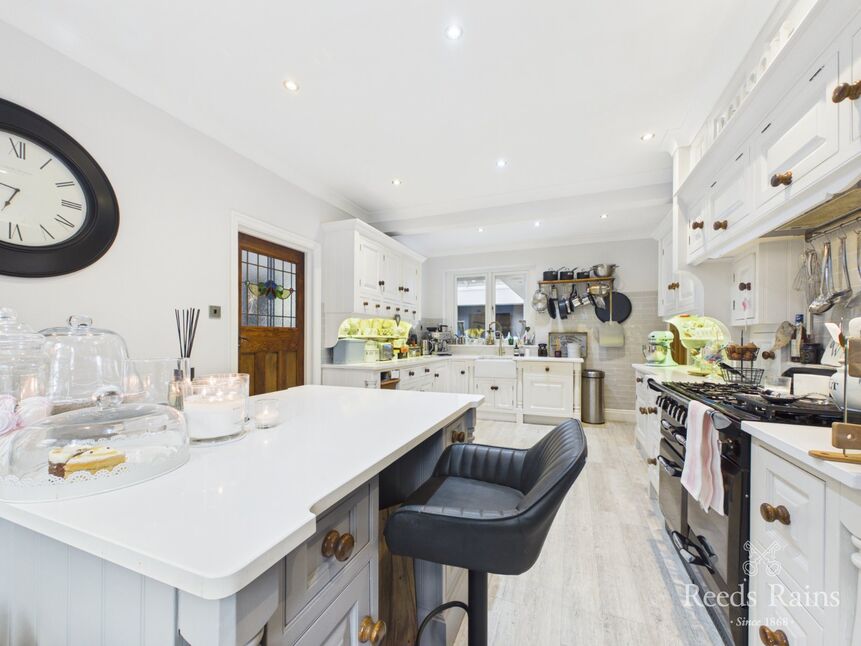 Breakfast Kitchen