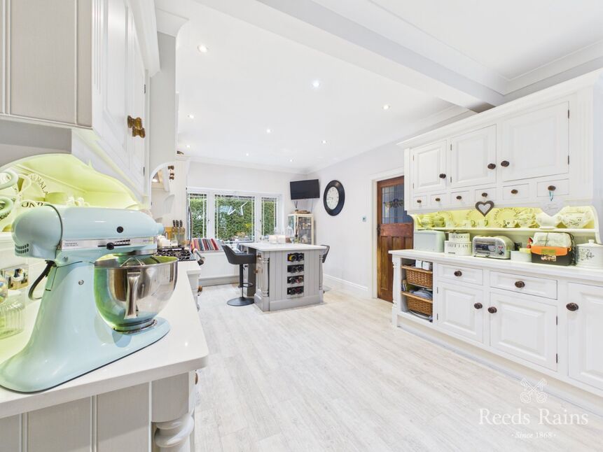 Breakfast Kitchen