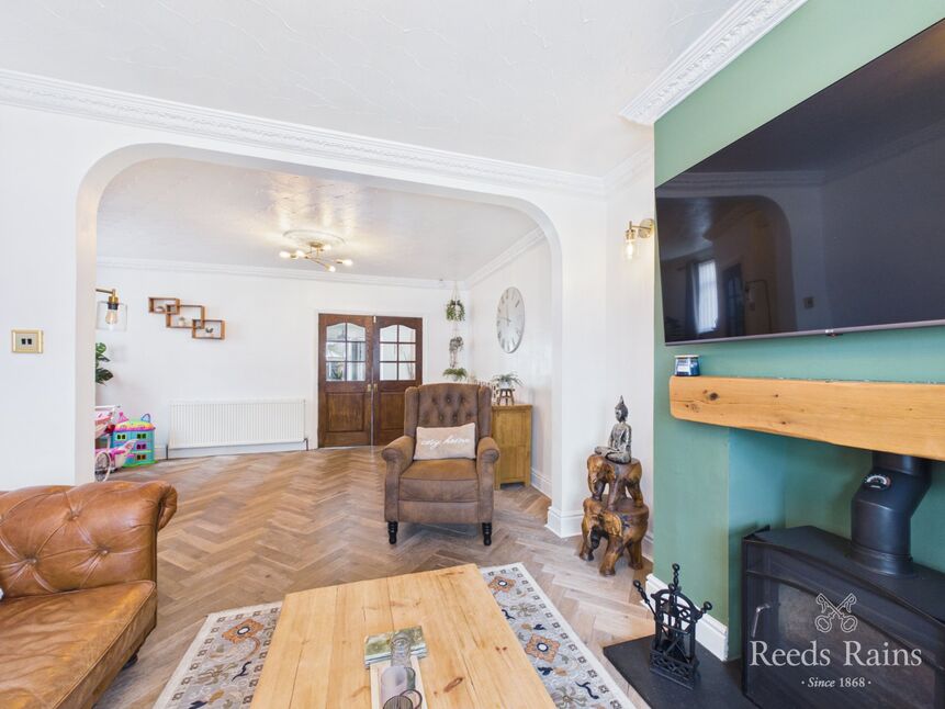 Sitting / Dining Room