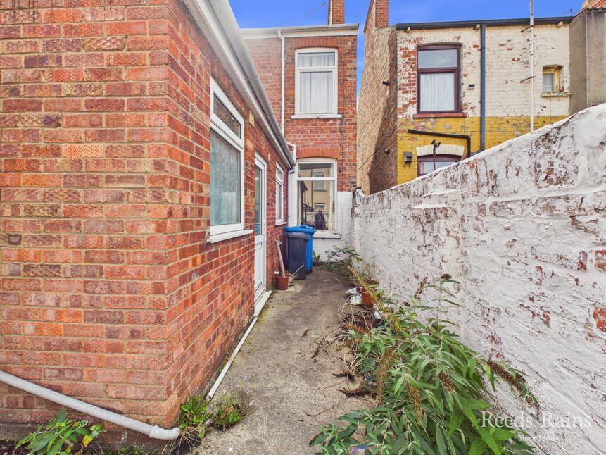 Rear Courtyard