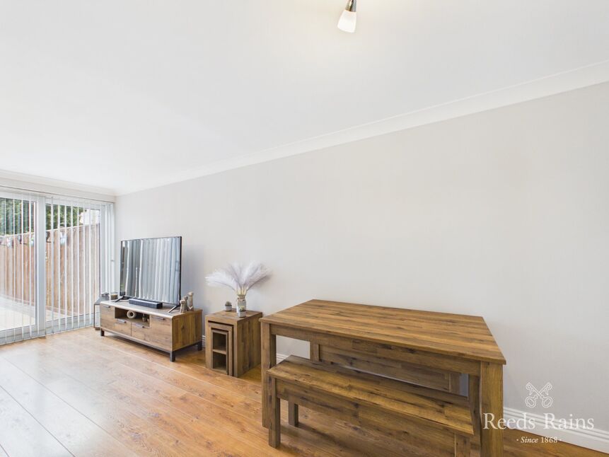 Sitting / Dining Room