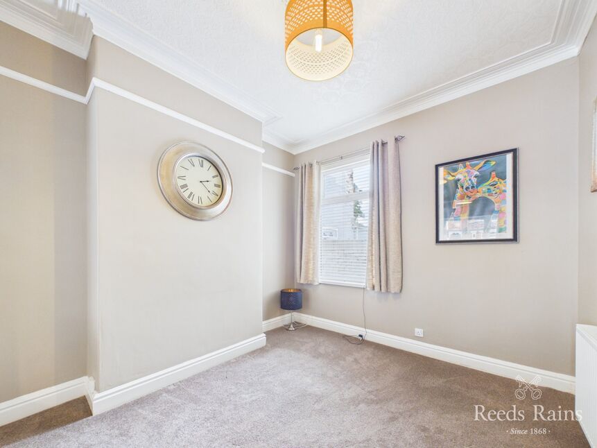 Sitting / Dining Room