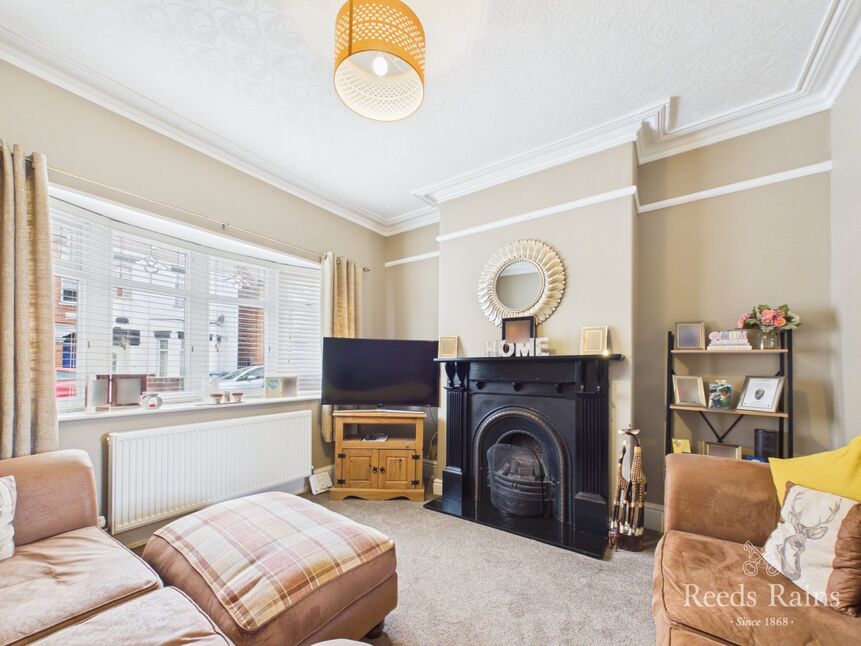 Sitting / Dining Room