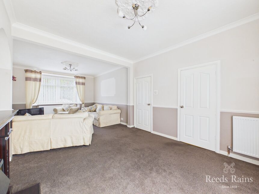 Lounge / Dining Room