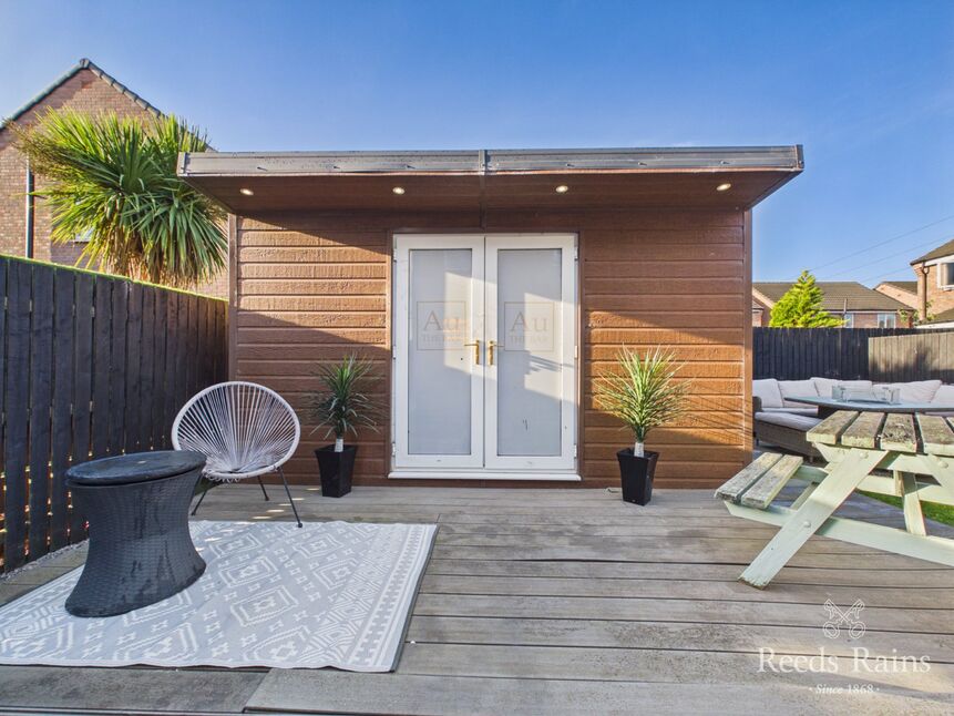 Summerhouse / Bar
