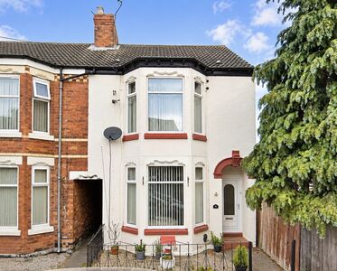 3 bedroom End Terrace House for sale